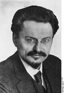 Leon  Trotsky