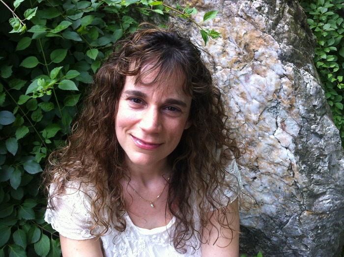 Leanne S Ellis