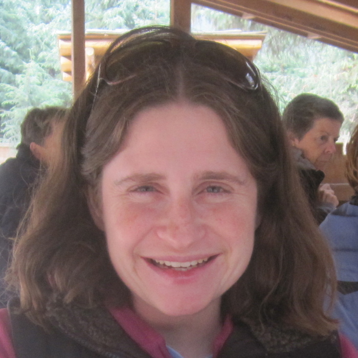 Laura  Gehl