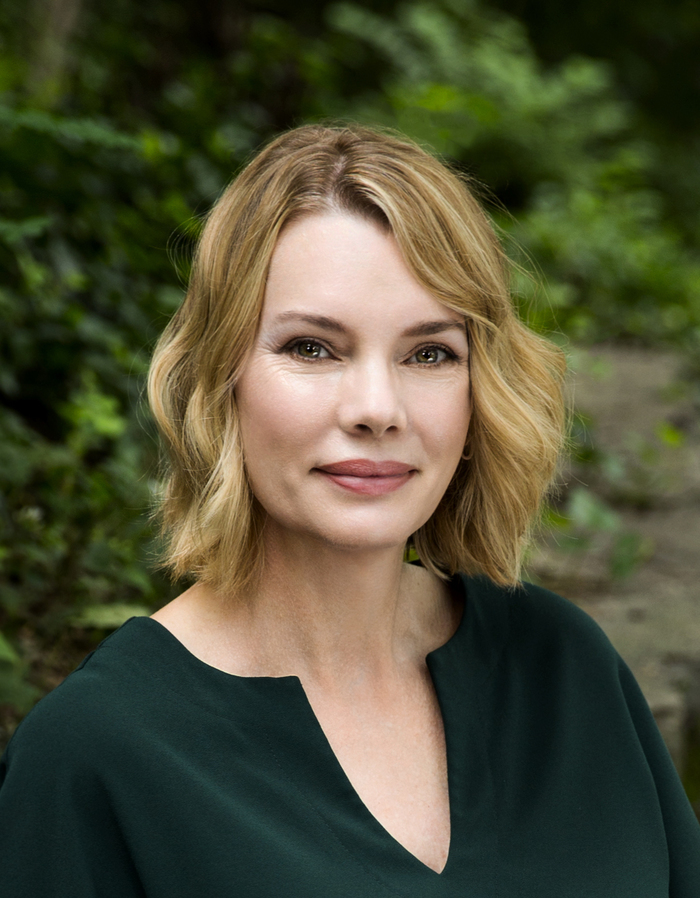 Fiona  Davis